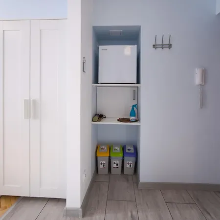 Roma Apartment *